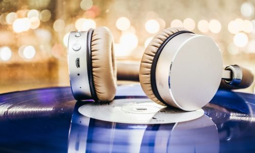 Musik Schallplatte und Kopfhörer